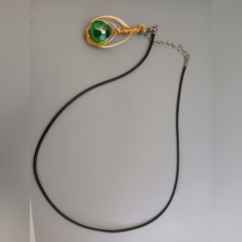 Wire Wrapped Green and Gold Pendant